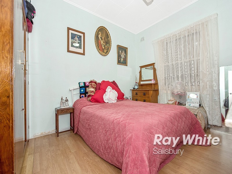 32 Worthington Road, Elizabeth East SA 5112