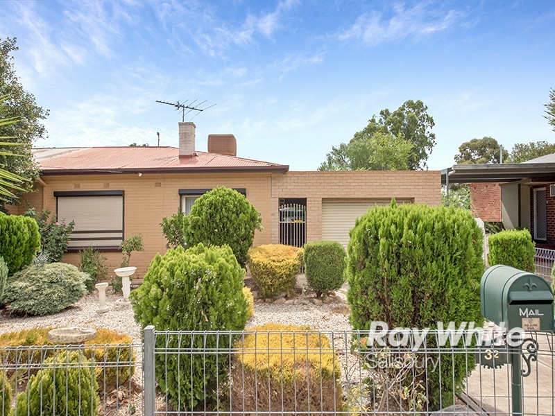 32 Worthington Road, Elizabeth East SA 5112