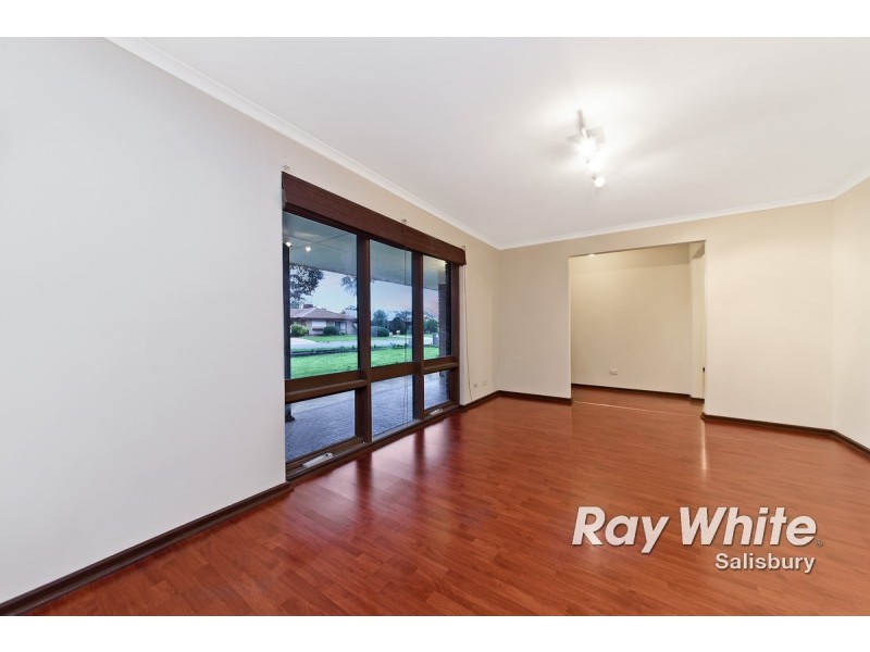 4 Nellie Street, Parafield Gardens SA 5107
