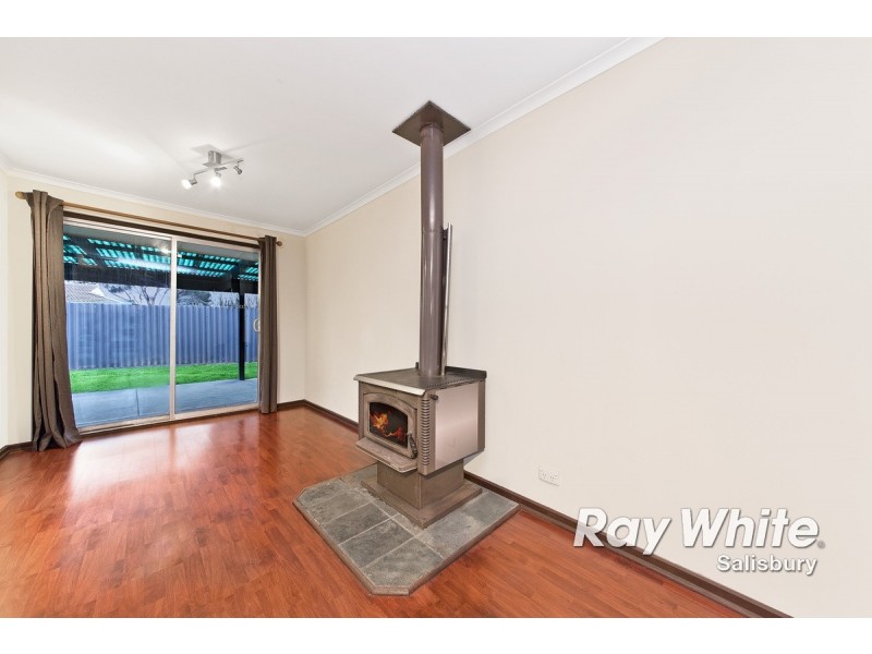 4 Nellie Street, Parafield Gardens SA 5107
