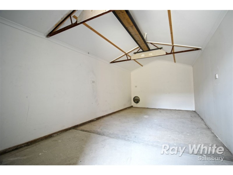 18 Gum Avenue, Dry Creek SA 5094