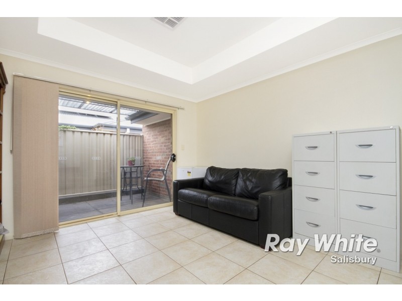 14 McGonigal Drive, Willaston SA 5118