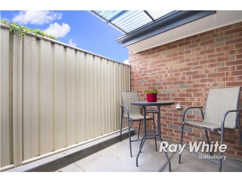 14 McGonigal Drive, Willaston SA 5118