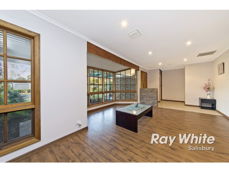 4 Sydney Drive, Salisbury Heights SA 5109