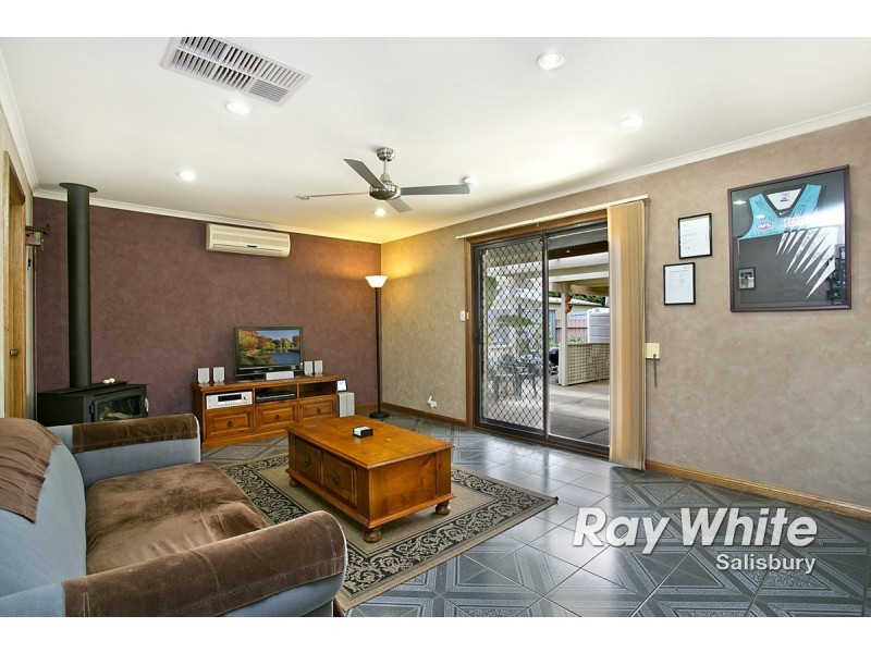 19 Fairbanks Drive, Paralowie SA 5108