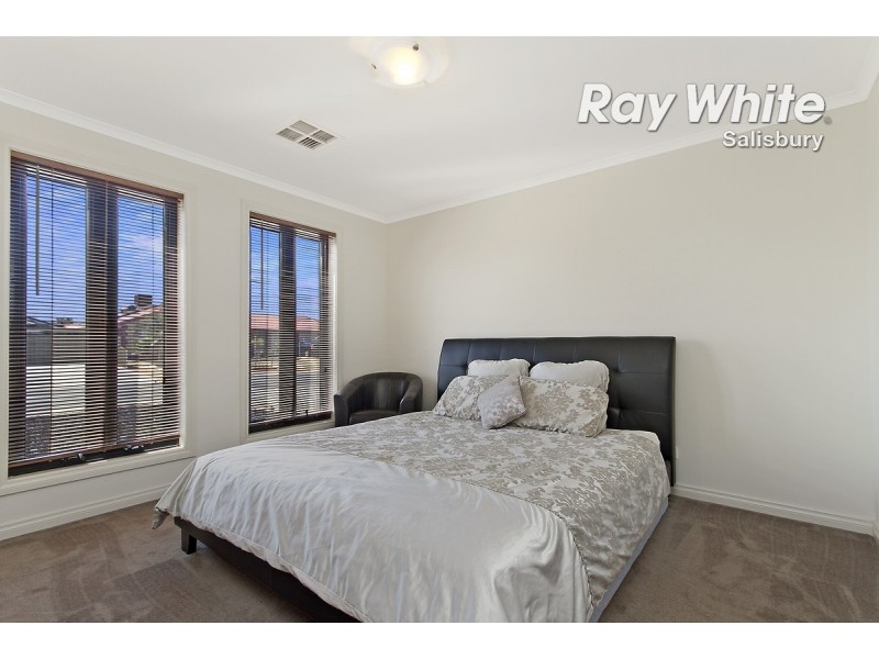 162 President Avenue, Andrews Farm SA 5114