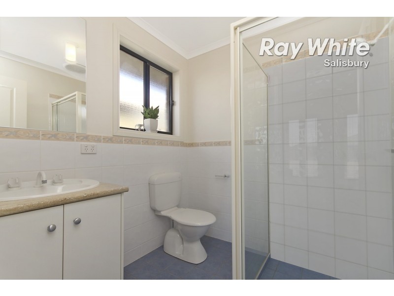 162 President Avenue, Andrews Farm SA 5114