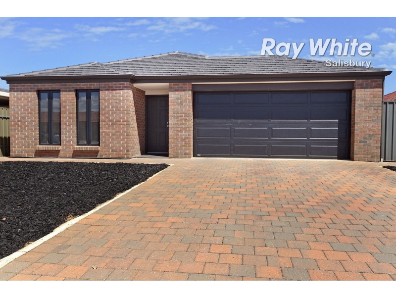 162 President Avenue, Andrews Farm SA 5114