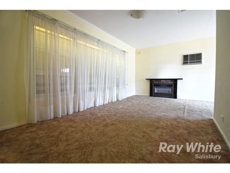 19 Caruso Crescent, Brahma Lodge SA 5109