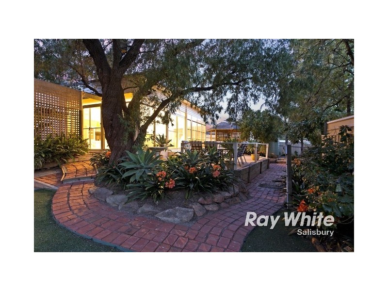 18 Crissoula Avenue, Hope Valley SA 5090