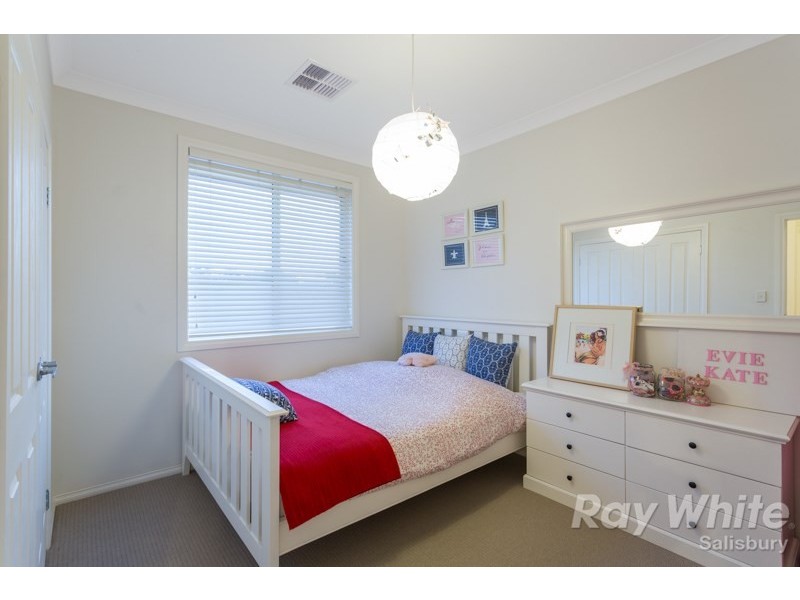 29 Green Valley Drive, Salisbury Heights SA 5109