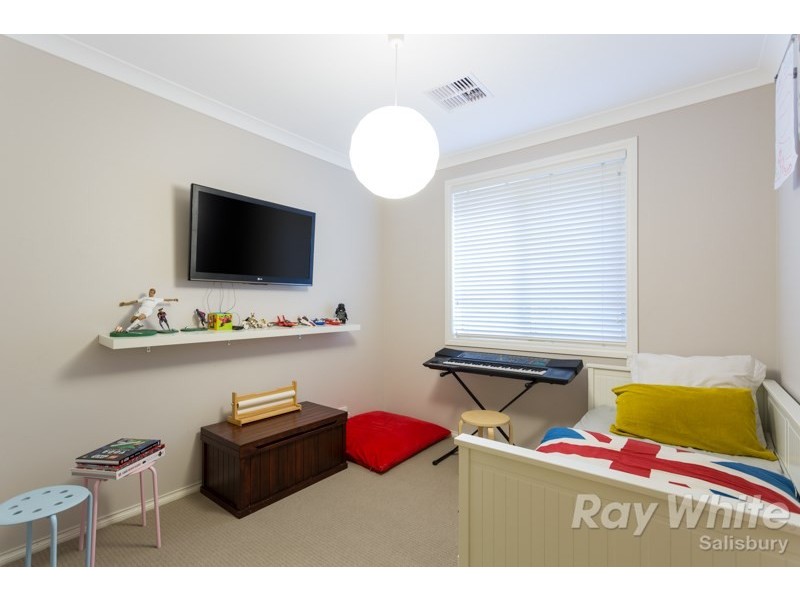 29 Green Valley Drive, Salisbury Heights SA 5109