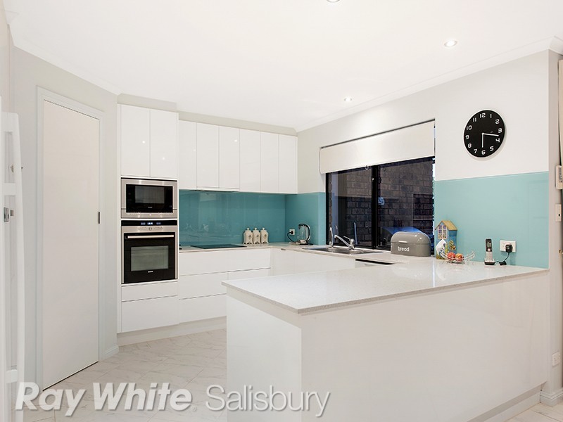 10 Gransden Parade, Greenwith SA 5125