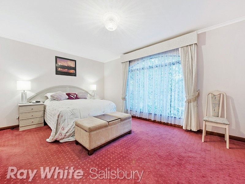 10 Gransden Parade, Greenwith SA 5125