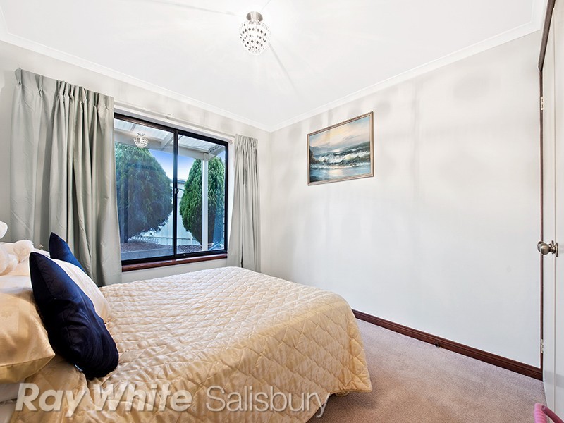 10 Gransden Parade, Greenwith SA 5125