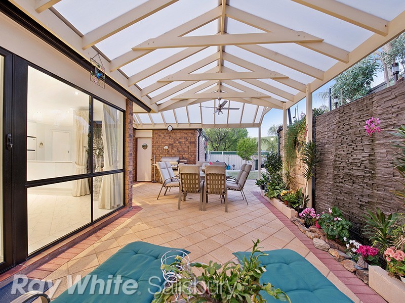 10 Gransden Parade, Greenwith SA 5125