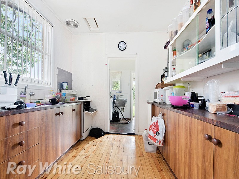 96 McKenzie Road, Elizabeth Downs SA 5113