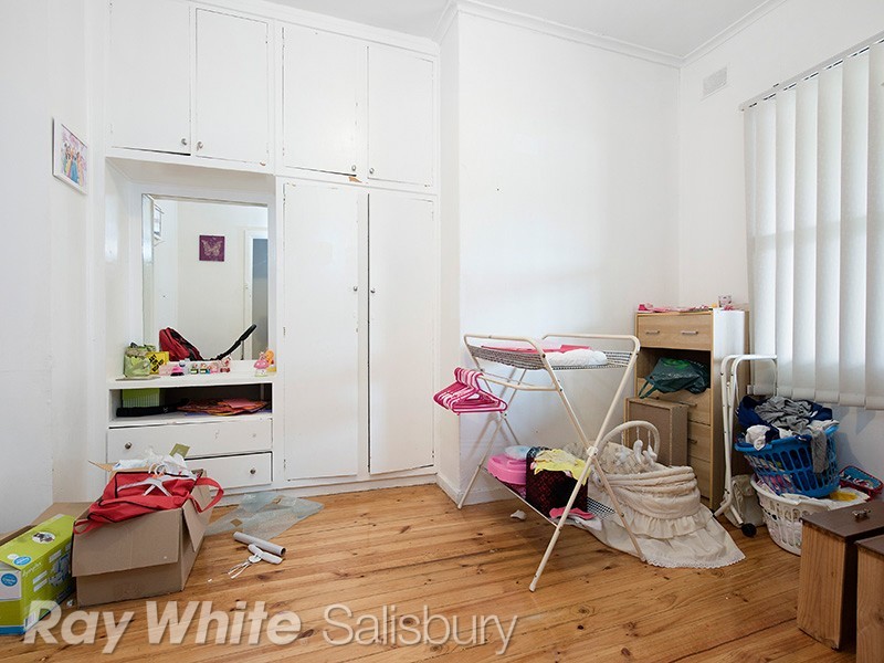 96 McKenzie Road, Elizabeth Downs SA 5113