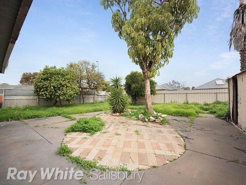 96 McKenzie Road, Elizabeth Downs SA 5113