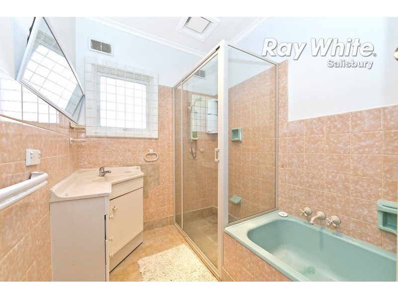 10 Benalla Street, Brahma Lodge SA 5109