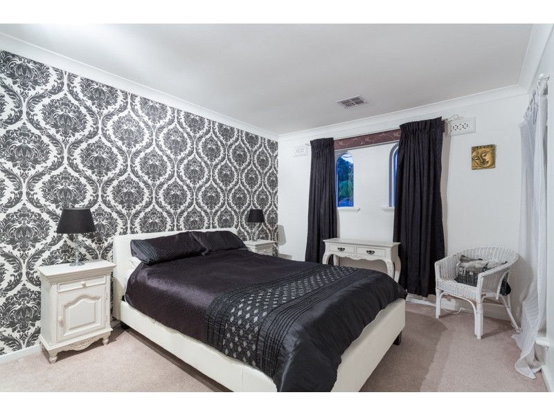 5 Babilla Street, Fairview Park SA 5126