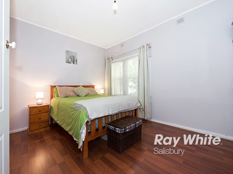 9 Barton Road, Elizabeth Downs SA 5113
