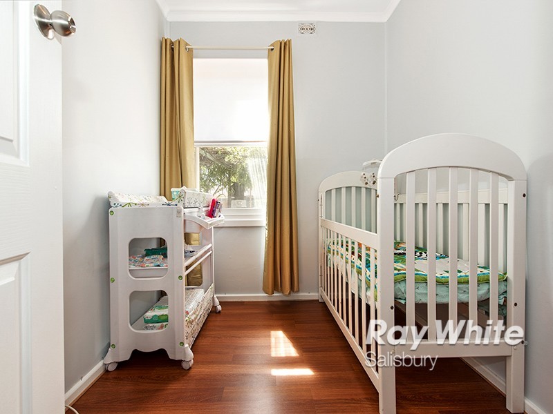 9 Barton Road, Elizabeth Downs SA 5113