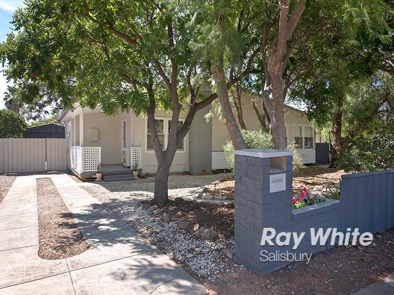 9 Barton Road, Elizabeth Downs SA 5113