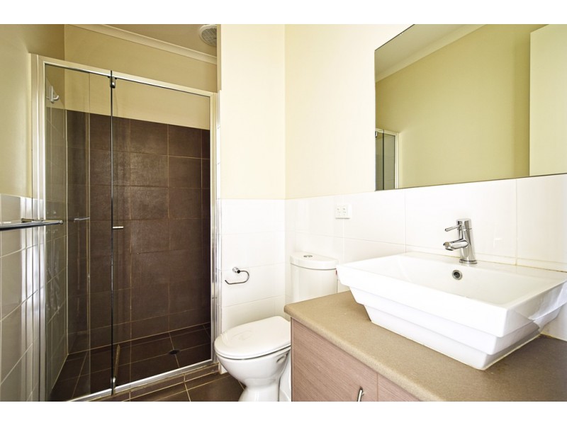 49A Trinity Circuit, Mawson Lakes SA 5095