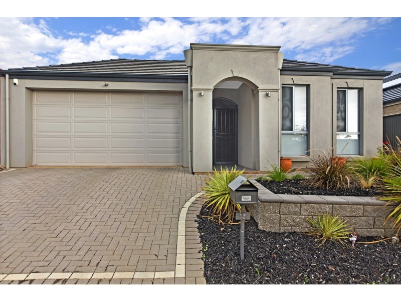 15 Swinden Crescent, Blakeview SA 5114