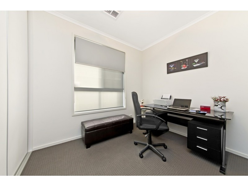 15 Swinden Crescent, Blakeview SA 5114