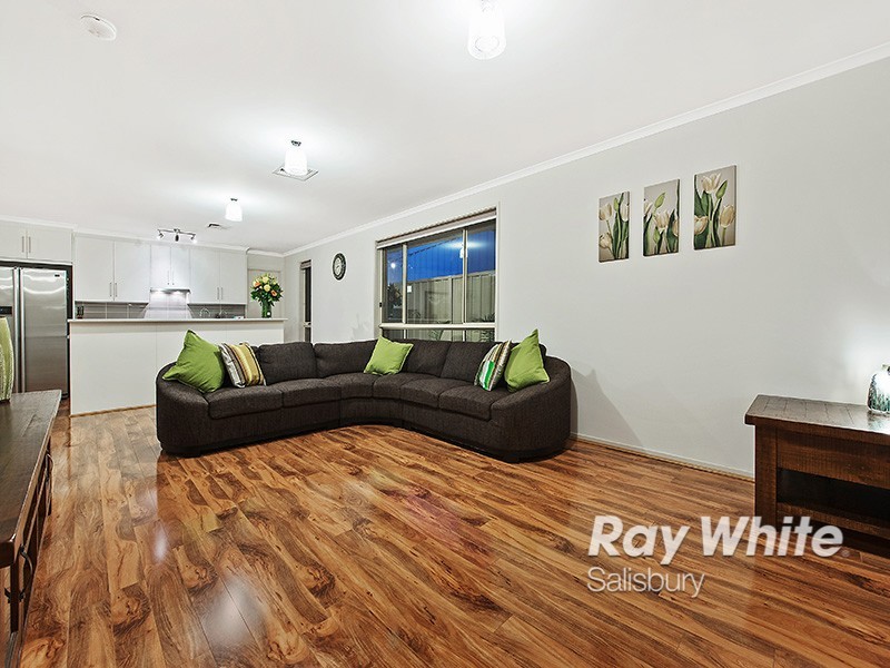16B Secomb Avenue, Parafield Gardens SA 5107
