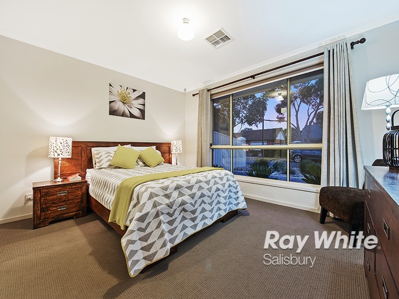 16B Secomb Avenue, Parafield Gardens SA 5107