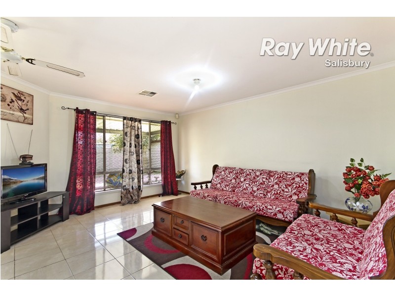 49 Andrew Smith Drive, Parafield Gardens SA 5107