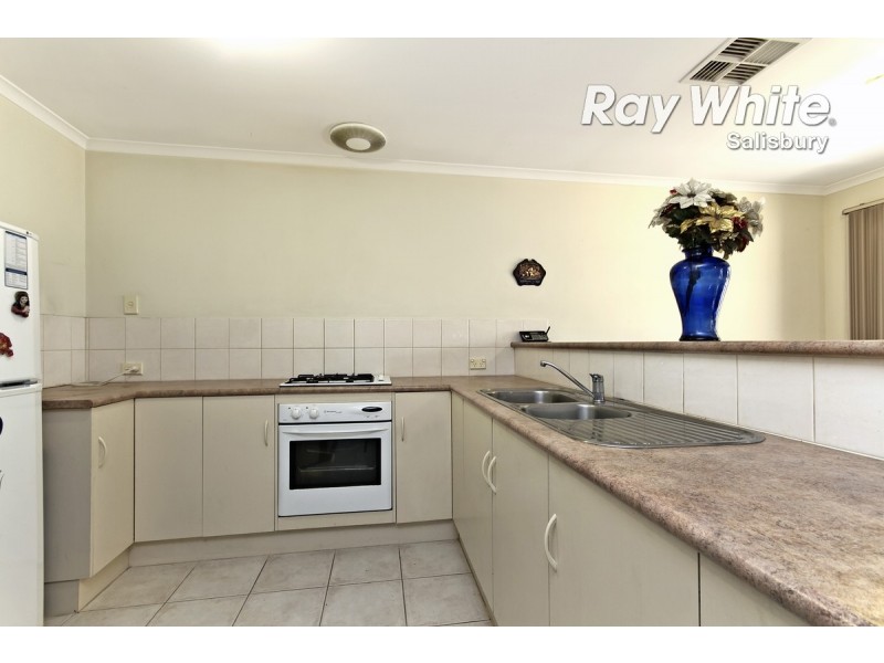 49 Andrew Smith Drive, Parafield Gardens SA 5107