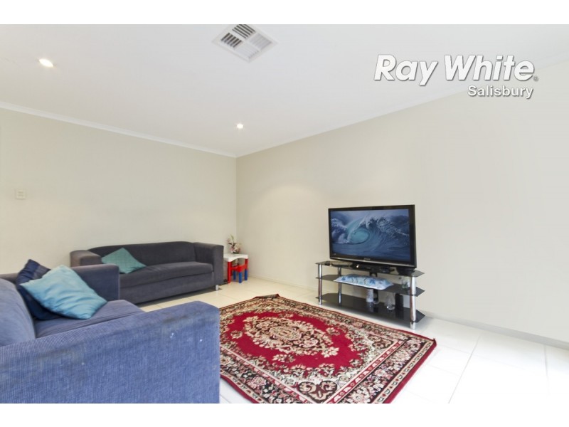 14 Pineview Court, Walkley Heights SA 5098