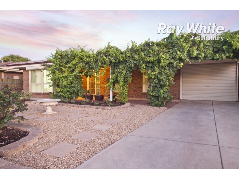 14 Causby Crescent, Willaston SA 5118