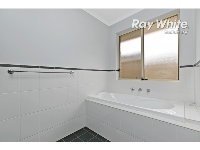 12B Davalan Drive, Munno Para West SA 5115