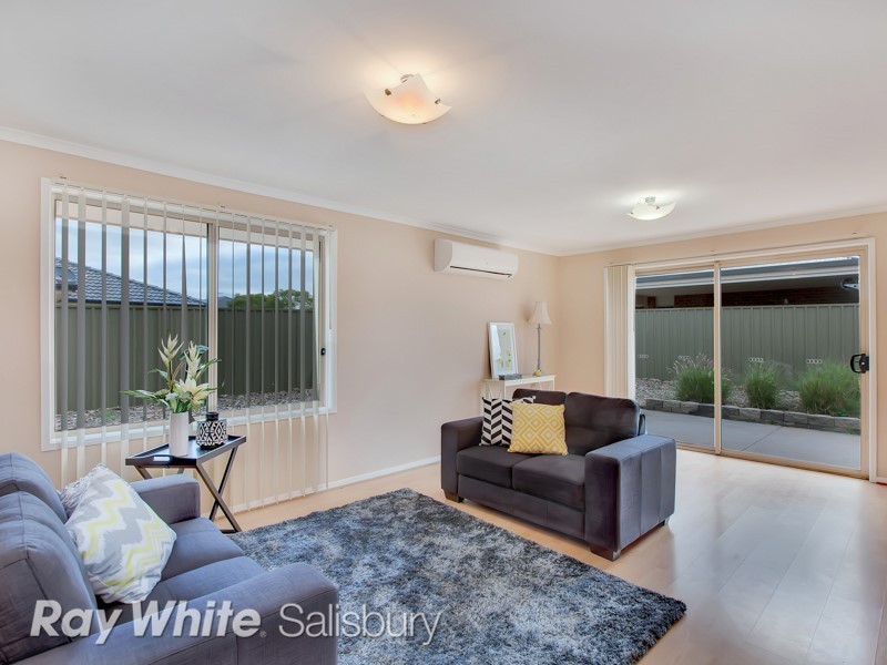 166 President Avenue, Andrews Farm SA 5114