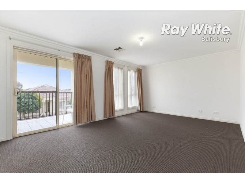 10 Mowbray Street, Mawson Lakes SA 5095