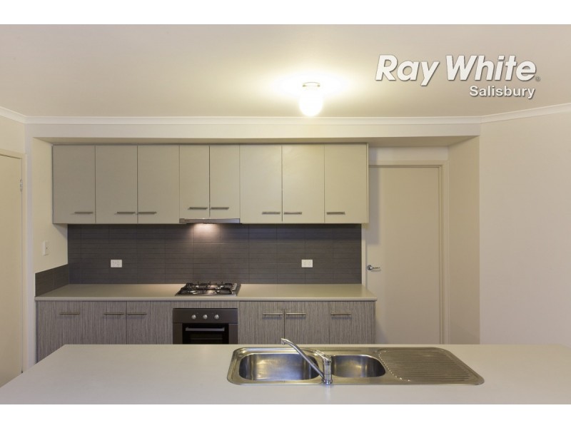 17 Banff Street, Burton SA 5110