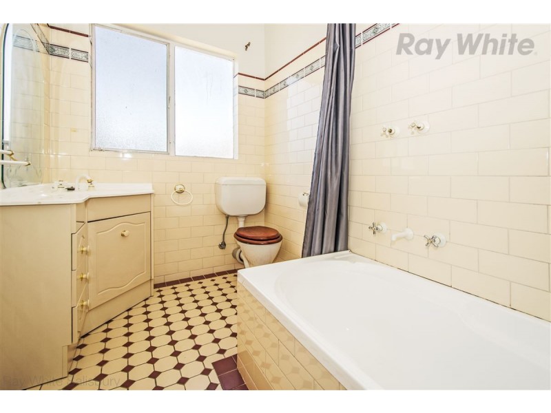 428 Bridge Road, Para Hills West SA 5096