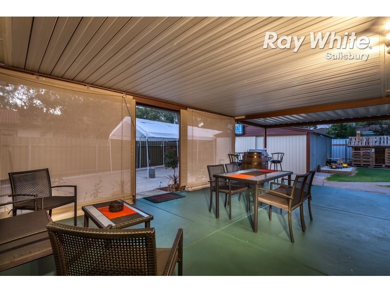 43 Universal Road, Salisbury Downs SA 5108