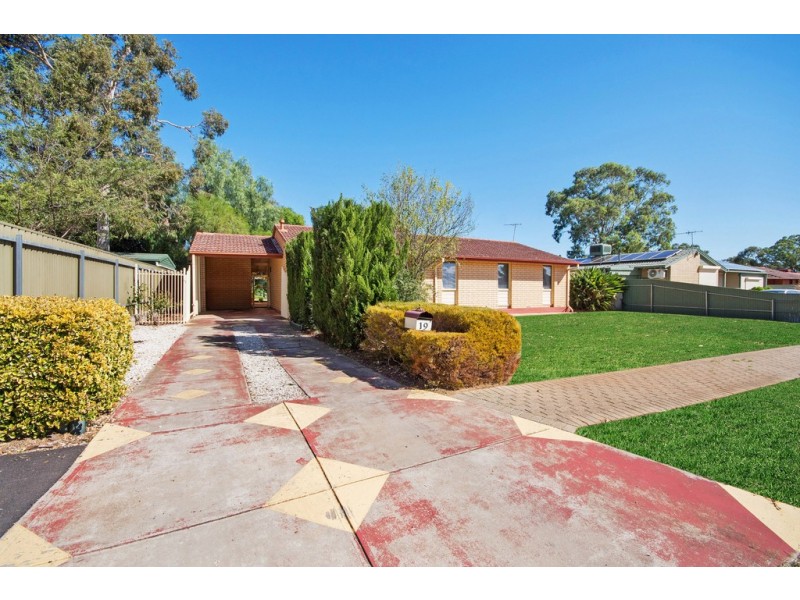 19 Koongarra Crescent, Munno Para SA 5115