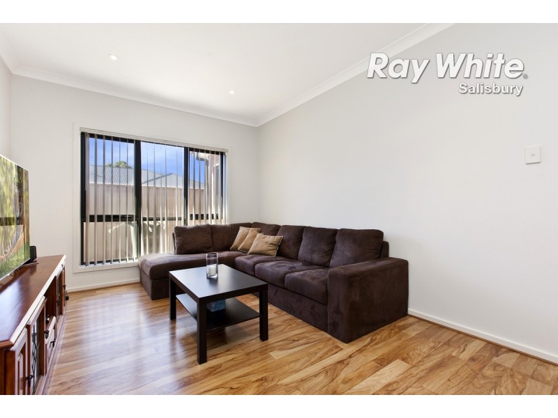 19 Burwood Road, Munno Para West SA 5115