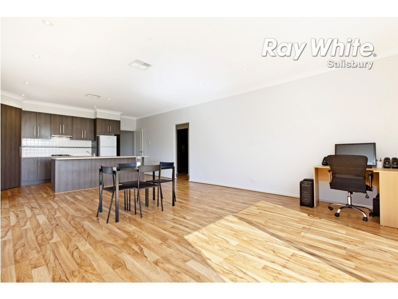 19 Burwood Road, Munno Para West SA 5115