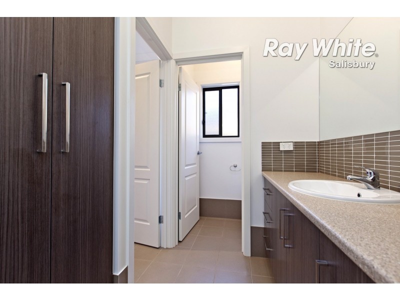 19 Burwood Road, Munno Para West SA 5115