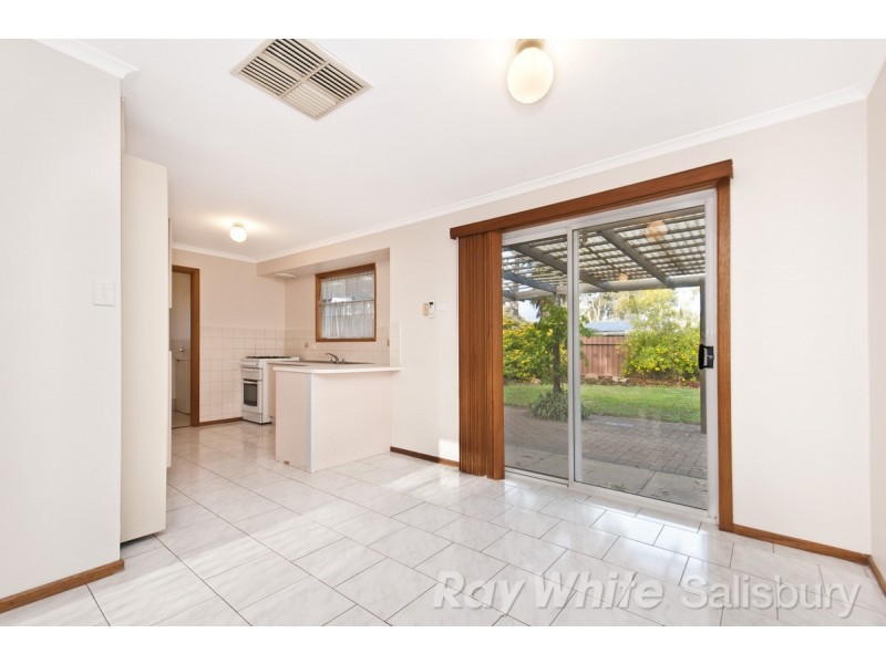 6 Prescott Close, Paralowie SA 5108