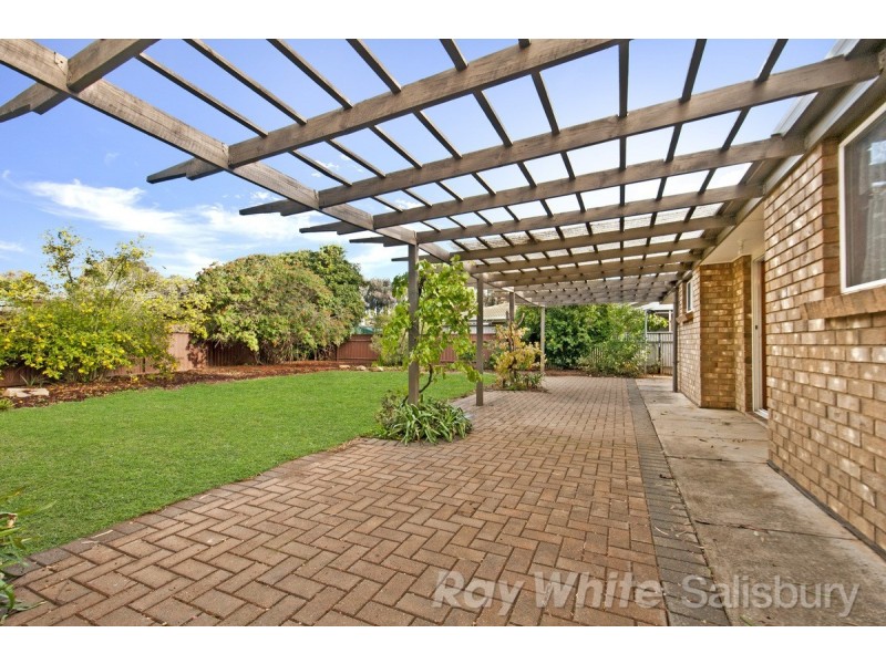 6 Prescott Close, Paralowie SA 5108