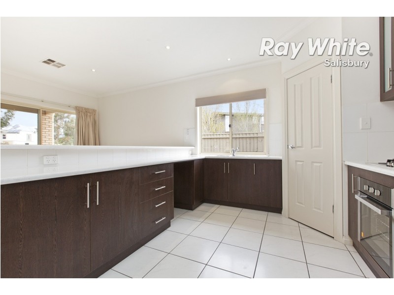 10 Mowbray Street, Mawson Lakes SA 5095